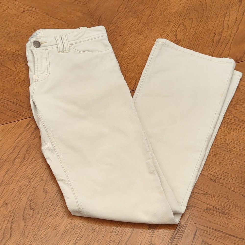 Y2K Women's American Eagle Outfitters Cream Corduroy Pants Stretch Flare